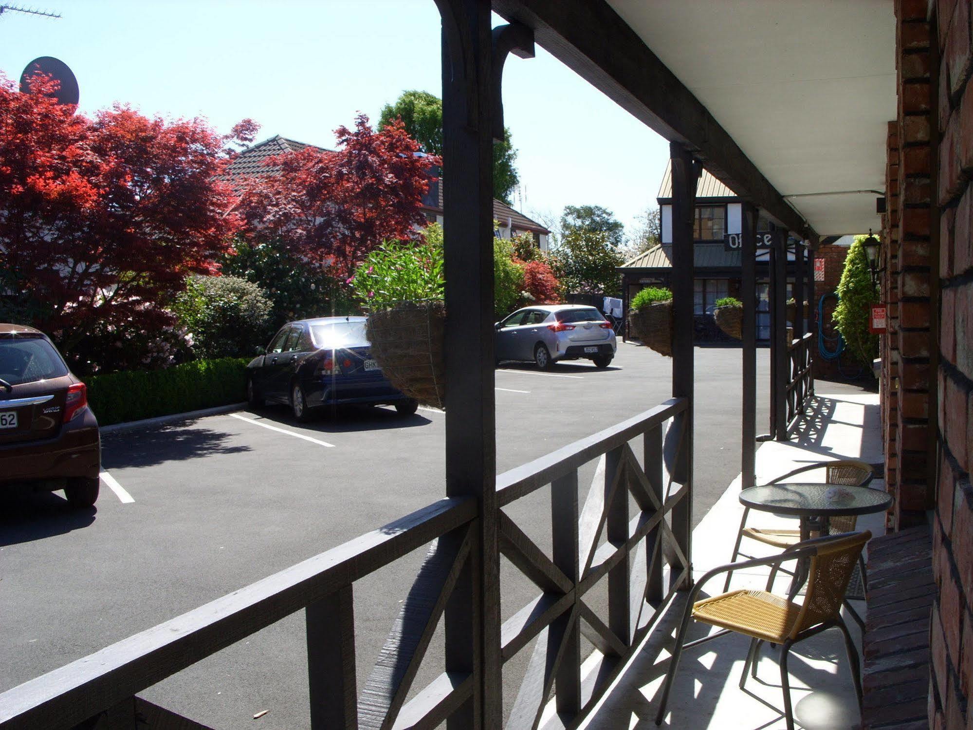 Tudor Court Motel Christchurch Ngoại thất bức ảnh
