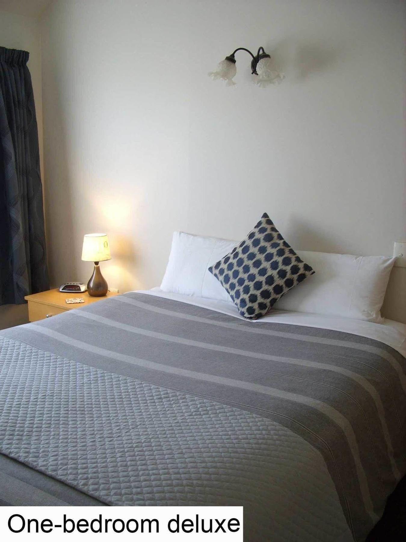 Tudor Court Motel Christchurch Ngoại thất bức ảnh