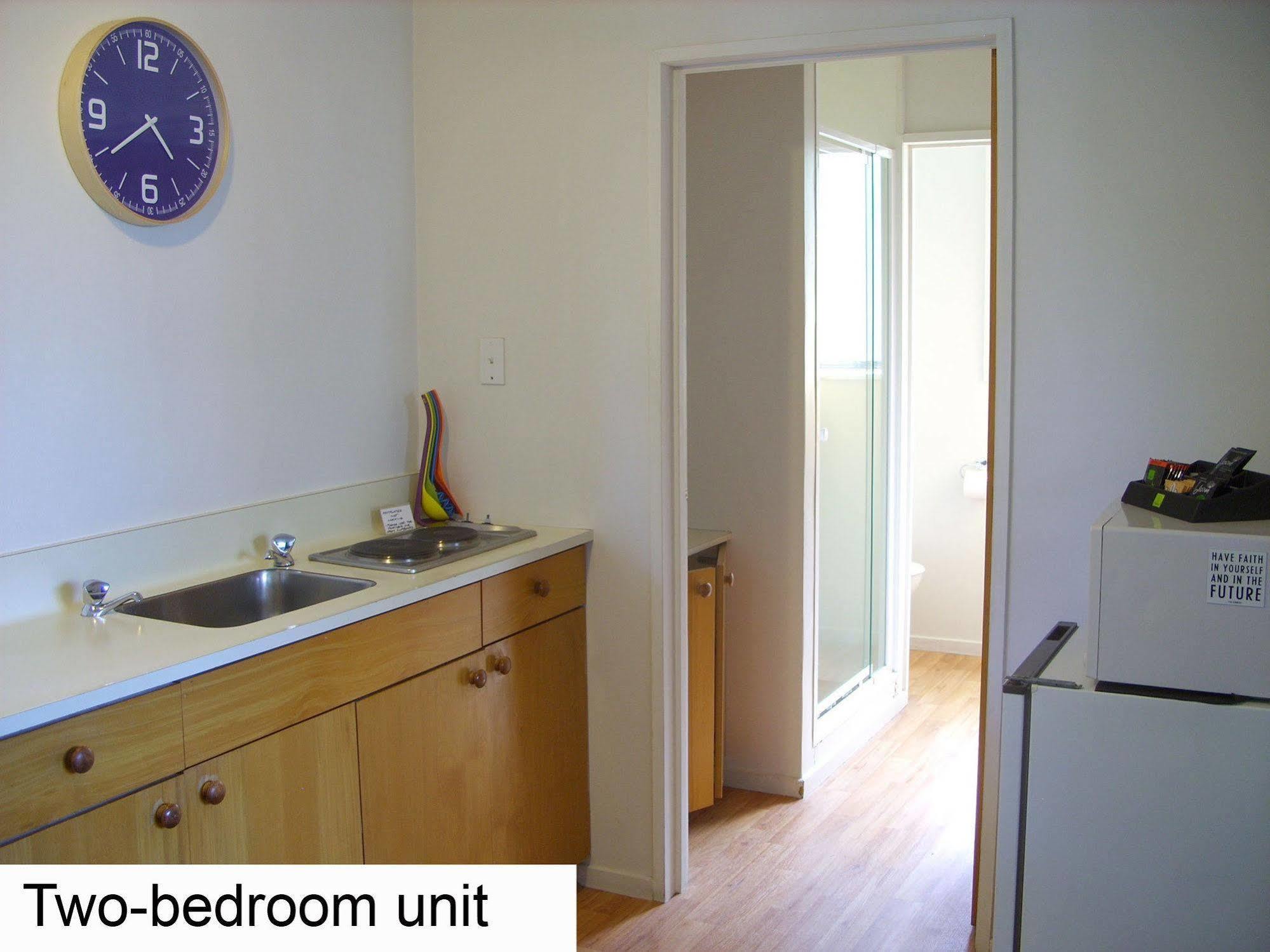 Tudor Court Motel Christchurch Ngoại thất bức ảnh