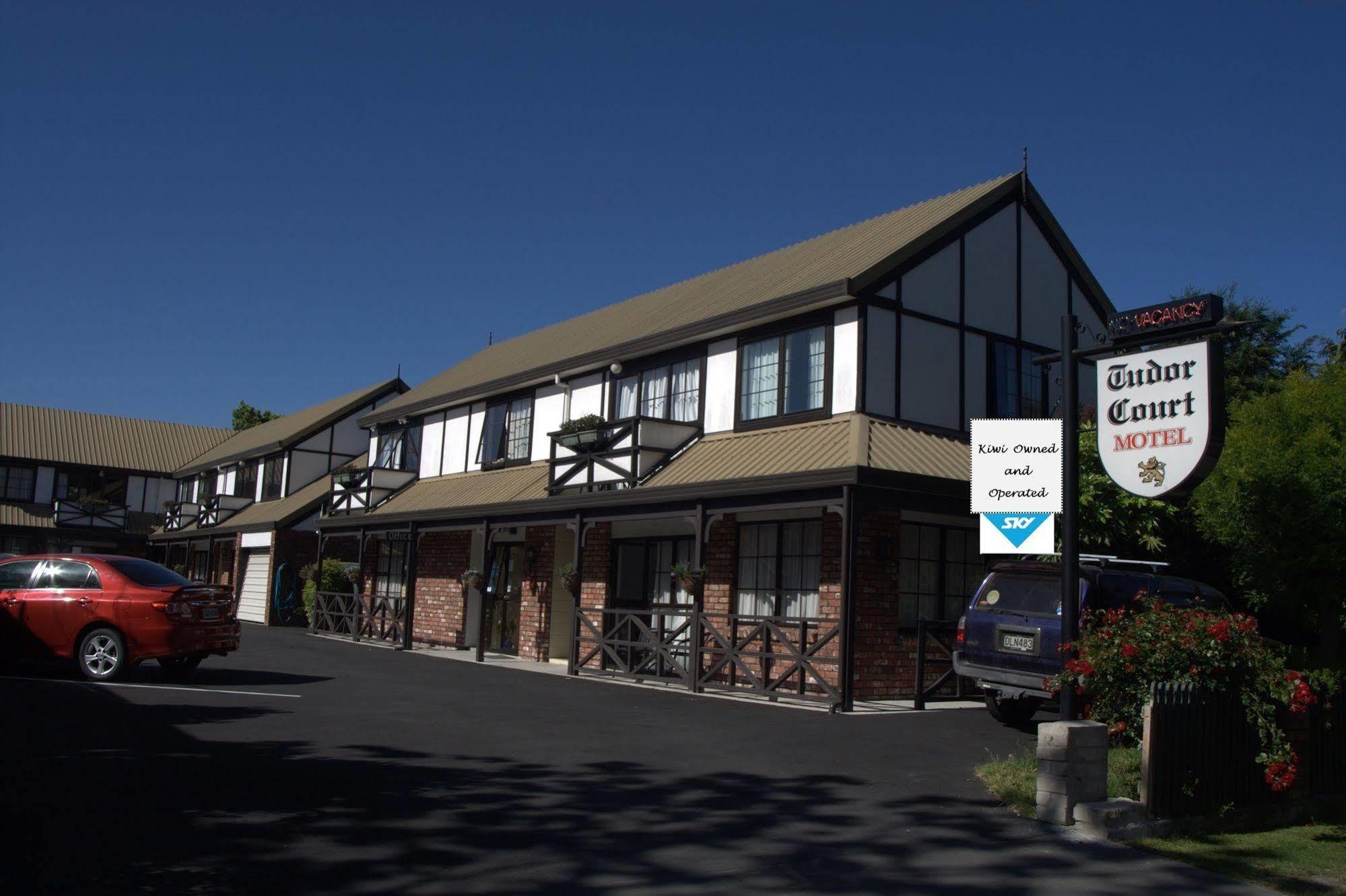Tudor Court Motel Christchurch Ngoại thất bức ảnh